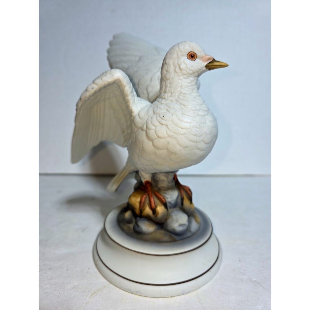 Vintage White Porcelain Dove ANDREA BY SADEK-JAPAN Beautiful Rare!